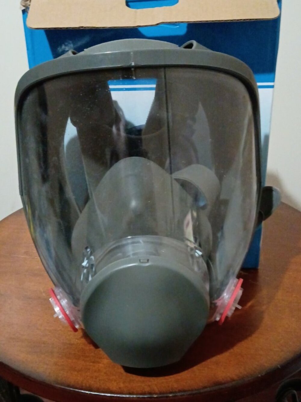 Full Facepiece Reusable Respirator Protection MEDIUM - Picture 5 of 12